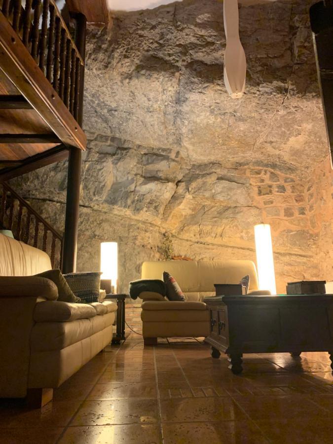Appartement Casa De La Roca à Albarracín Extérieur photo