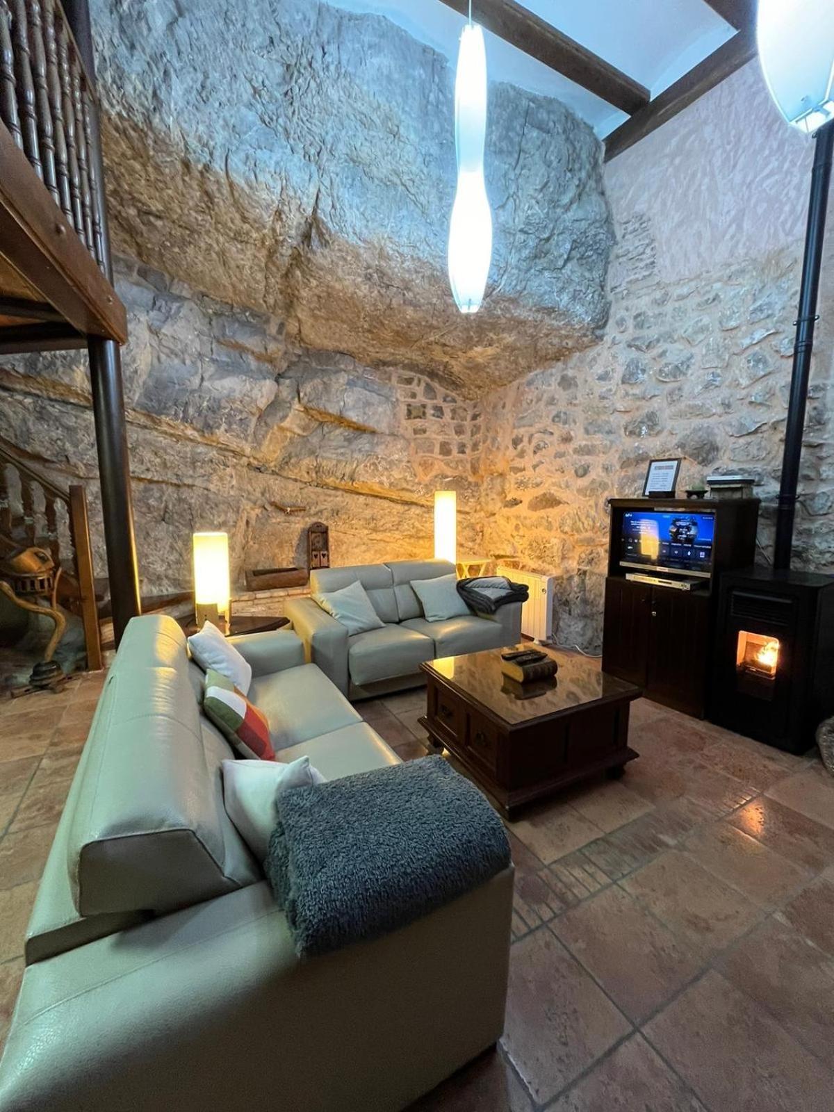 Appartement Casa De La Roca à Albarracín Extérieur photo